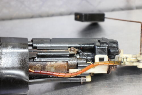 05-06 Honda CBR600RR 600RR Fuel Pump  For Parts NEEDS REBUILD SEIZED PUMP - Fresh Stock Dated October 2025