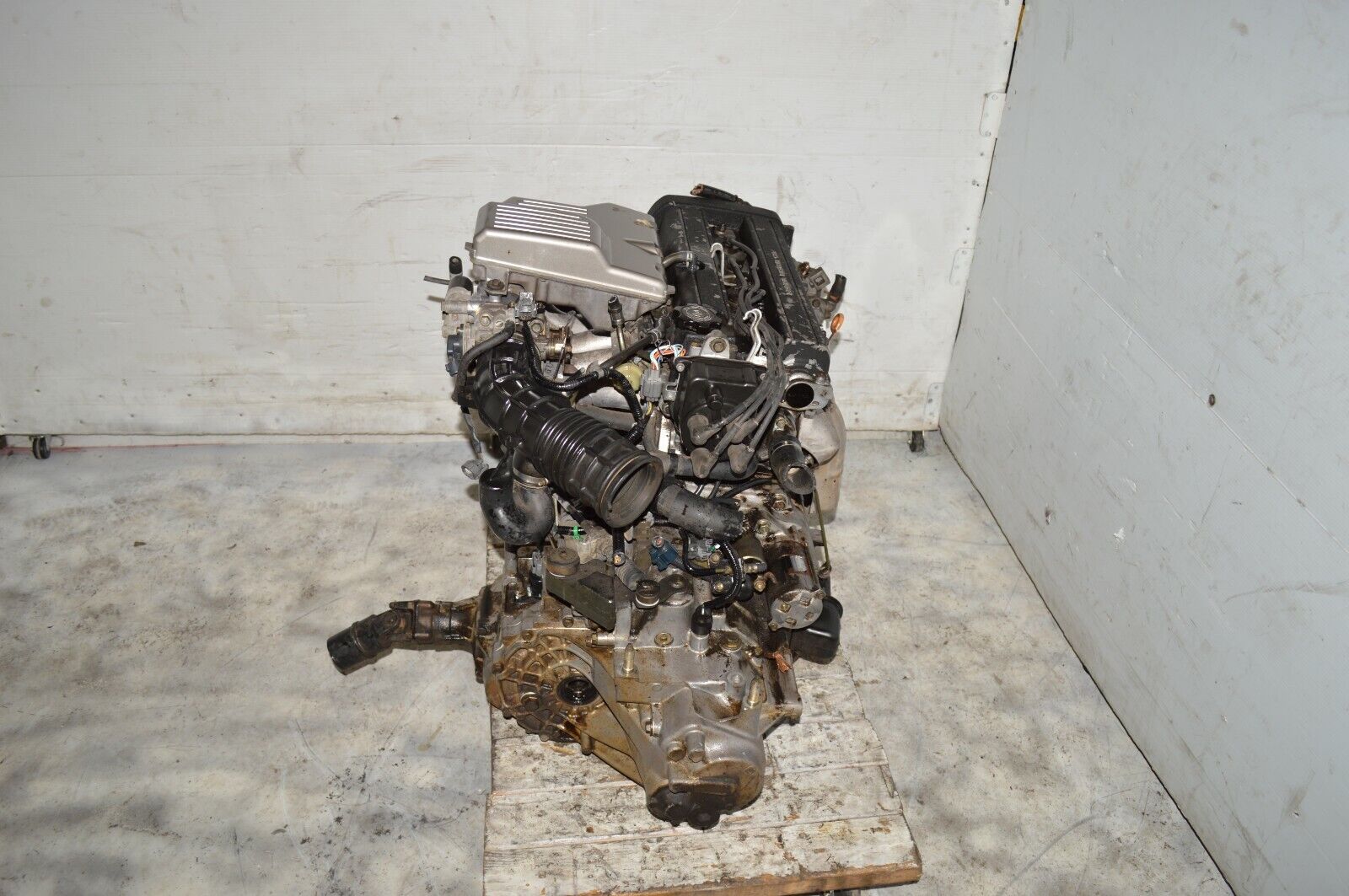 JDM1997-2001 HONDA CRV B20B ENGINE  B20Z WITH 5SPEED AWD MANUAL TRANSMISSION 4X4 - Fresh Stock Dated October 2025