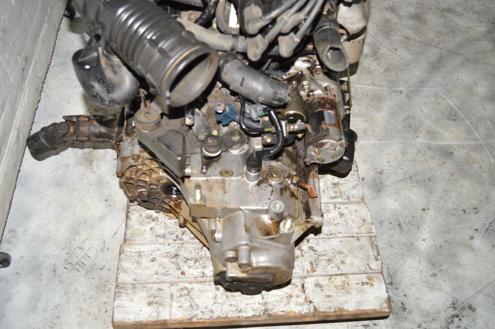JDM1997-2001 HONDA CRV B20B ENGINE  B20Z WITH 5SPEED AWD MANUAL TRANSMISSION 4X4 - Fresh Stock Dated October 2025