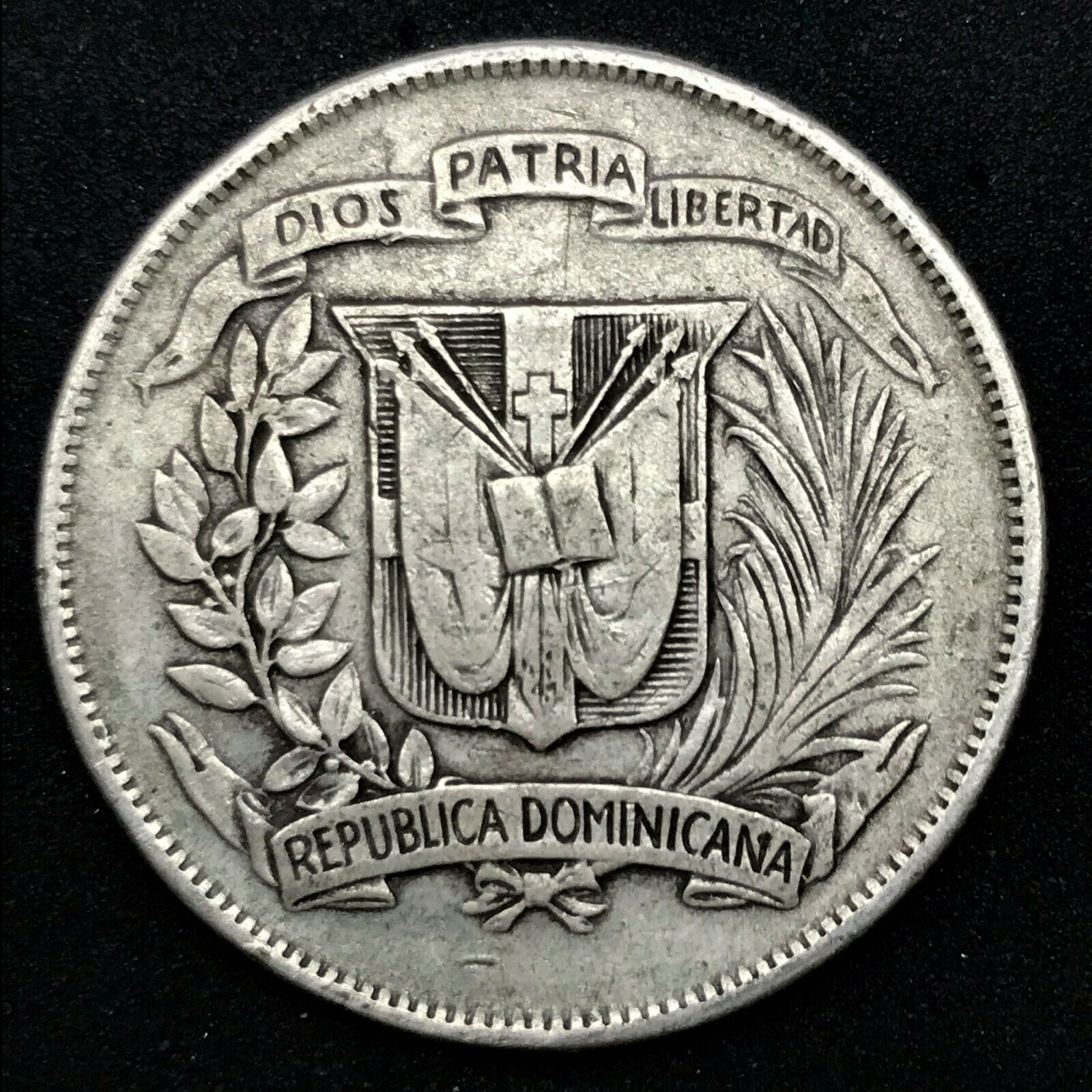1961 Dominican Republic MEDIO - 1/2 Peso 0.900 Silver Coin KM #21 - Fresh Stock Dated October 2025