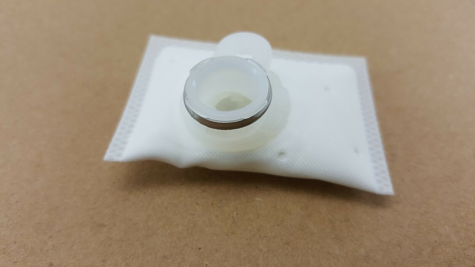 2002-2014 YAMAHA R1  FUEL PUMP FILTER / STRAINER *NEW* - Fresh Stock Dated October 2025