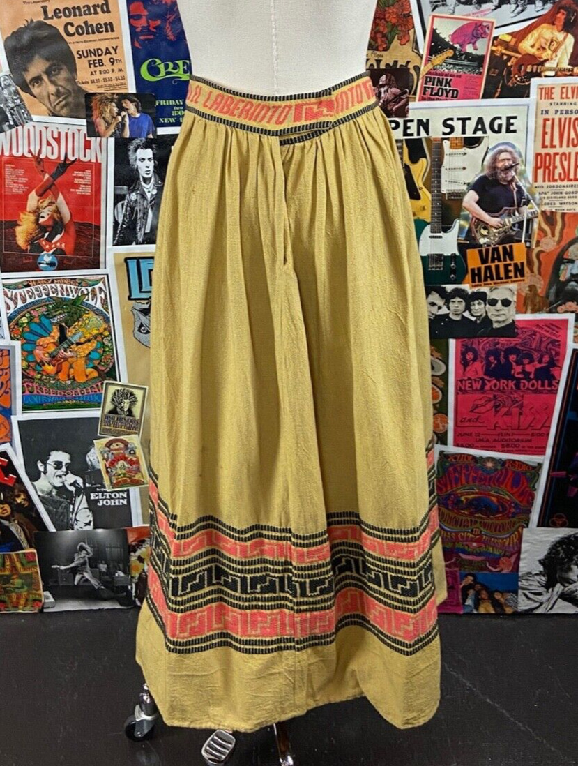 Vintage 1950s-60s El Laberinto Oaxacan Mexican Embroidered Souvenir Skirt - Fresh Stock Dated October 2025