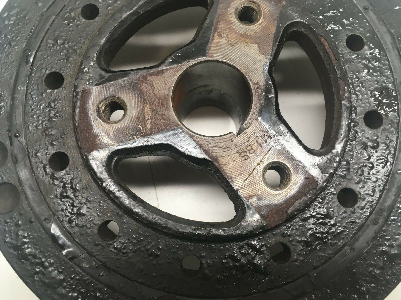Y2 852946 Mercruiser Alpha Bravo Harmonic Balancer GM 5.0 5.7 6.2 Stern Drive - Fresh Stock Dated October 2025