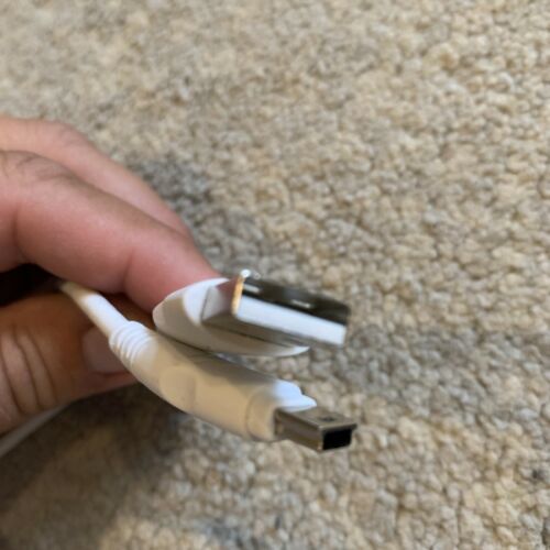 Genuine OEM Original Leapfrog White Sync Connect Cable for LeapPad USB Data Cord - Fresh Stock Dated October 2025