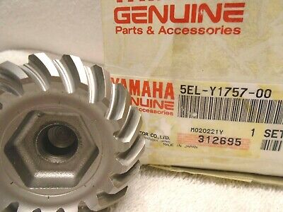 New Yamaha middle gear drive shaft 1999-08 V-Star 1100 Classic Custom VStar - Fresh Stock Dated October 2025