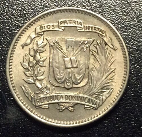 1967 Dominican Republic 10 Centavos 2 1/2 gramos coin As Shown - Fresh Stock Dated October 2025