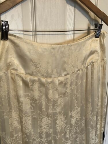 Lovely Vtg Jessica McClintock Ivory Pleated Silk Skirt~14~Damask Floral~Mint! - Fresh Stock Dated October 2025