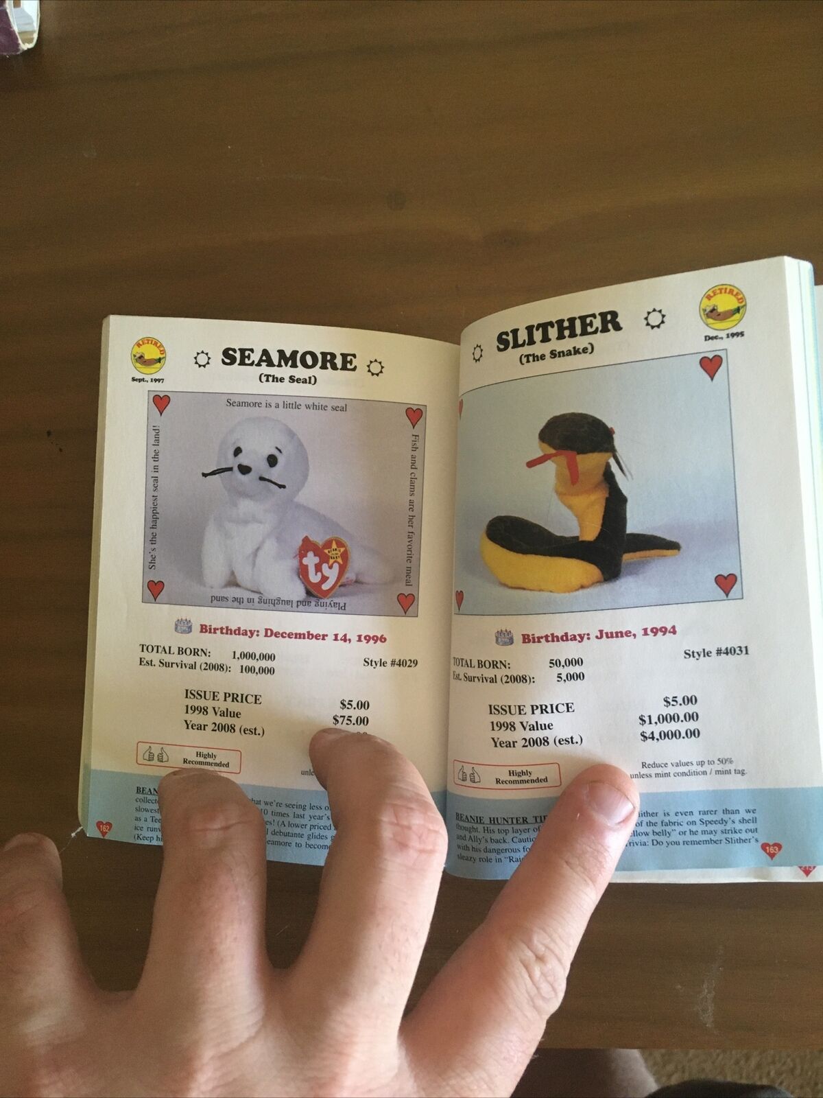 The Beanie Baby Handbook 1998 Scholastic Pocket Edition by Les & Sue Fox Vintage - Fresh Stock Dated October 2025