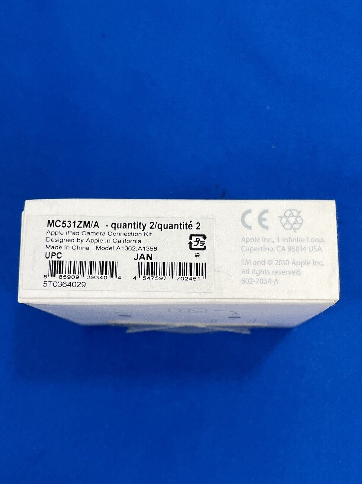 Apple iPad Camera Connection Adapter Kit Two Pieces NIB - Fresh Stock Dated October 2025