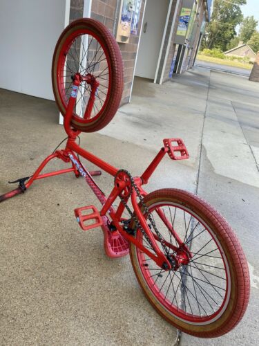 Aaron ross pro sunday vapor flip bmx bike - Fresh Stock Dated October 2025