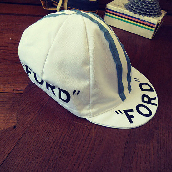 Vintage style Cycling caps - Fresh Stock Dated October 2025