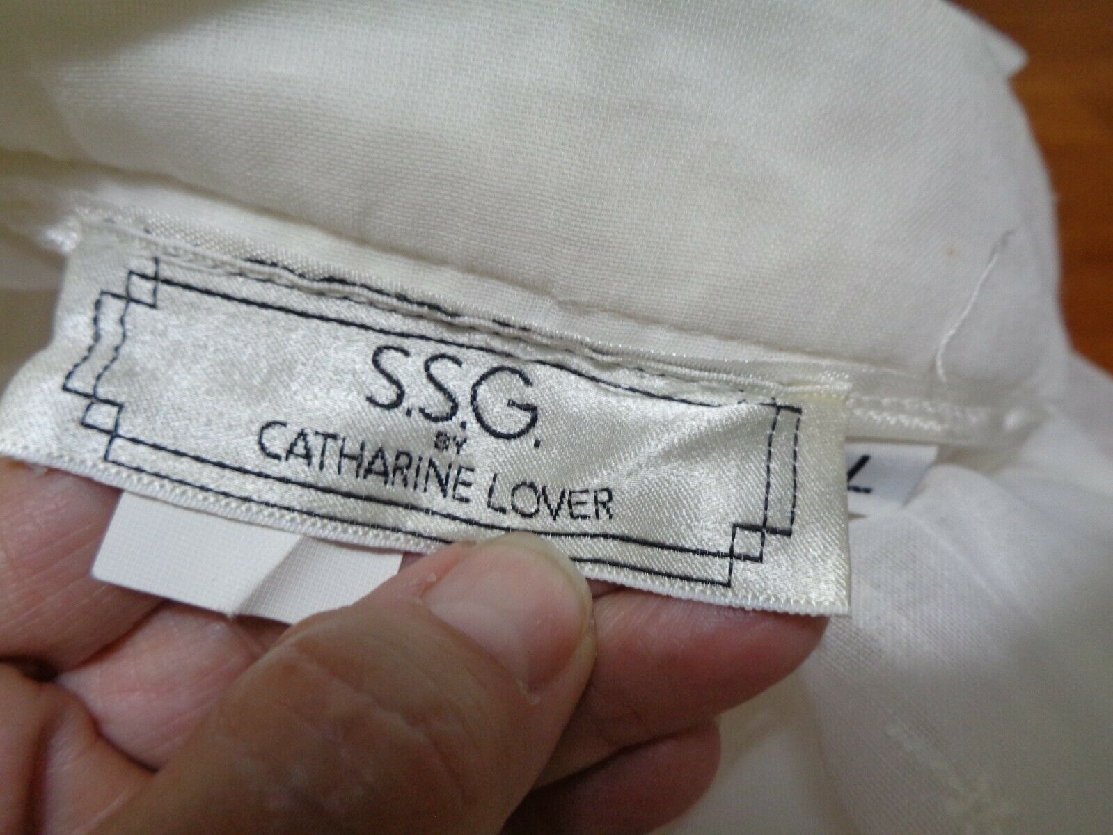 VINTAGE S.S.G. by CATHERINE LOVER WHITE EMBROIDERED COTTON BLEND FULL SKIRT NWT - Fresh Stock Dated October 2025