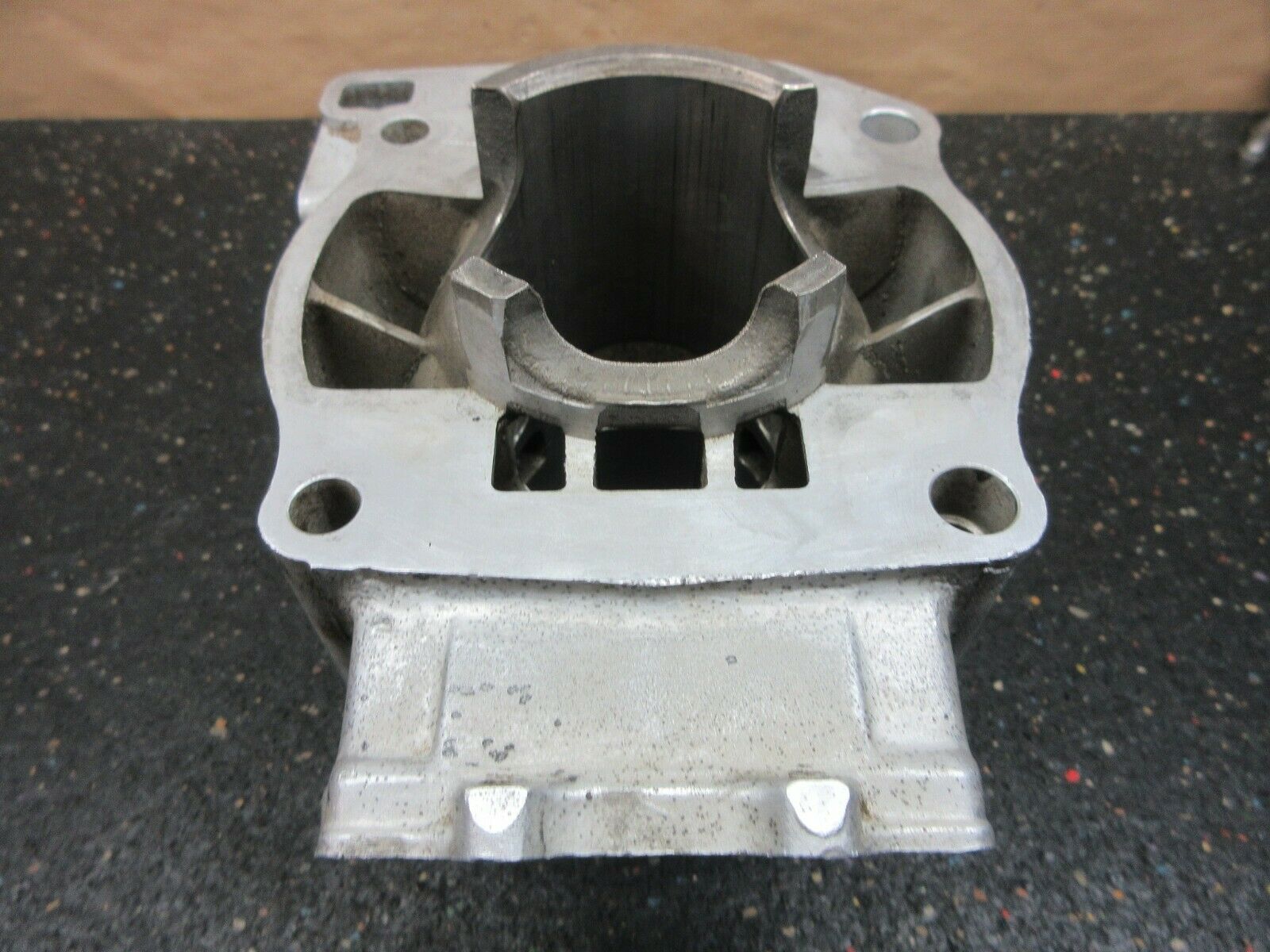 Nice! 1999 Suzuki RM250 Cylinder smooth standard 66.4mm chrome bore 11200-37841 - Fresh Stock Dated October 2025
