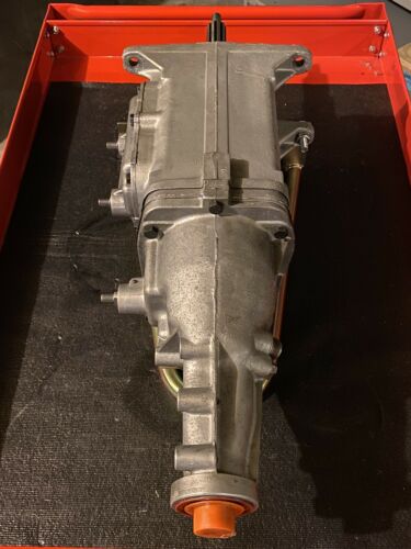 1968 Chevrolet Muncie M22 M-22 4 Speed Transmission P8E16 GM GEARS MINT - Fresh Stock Dated October 2025