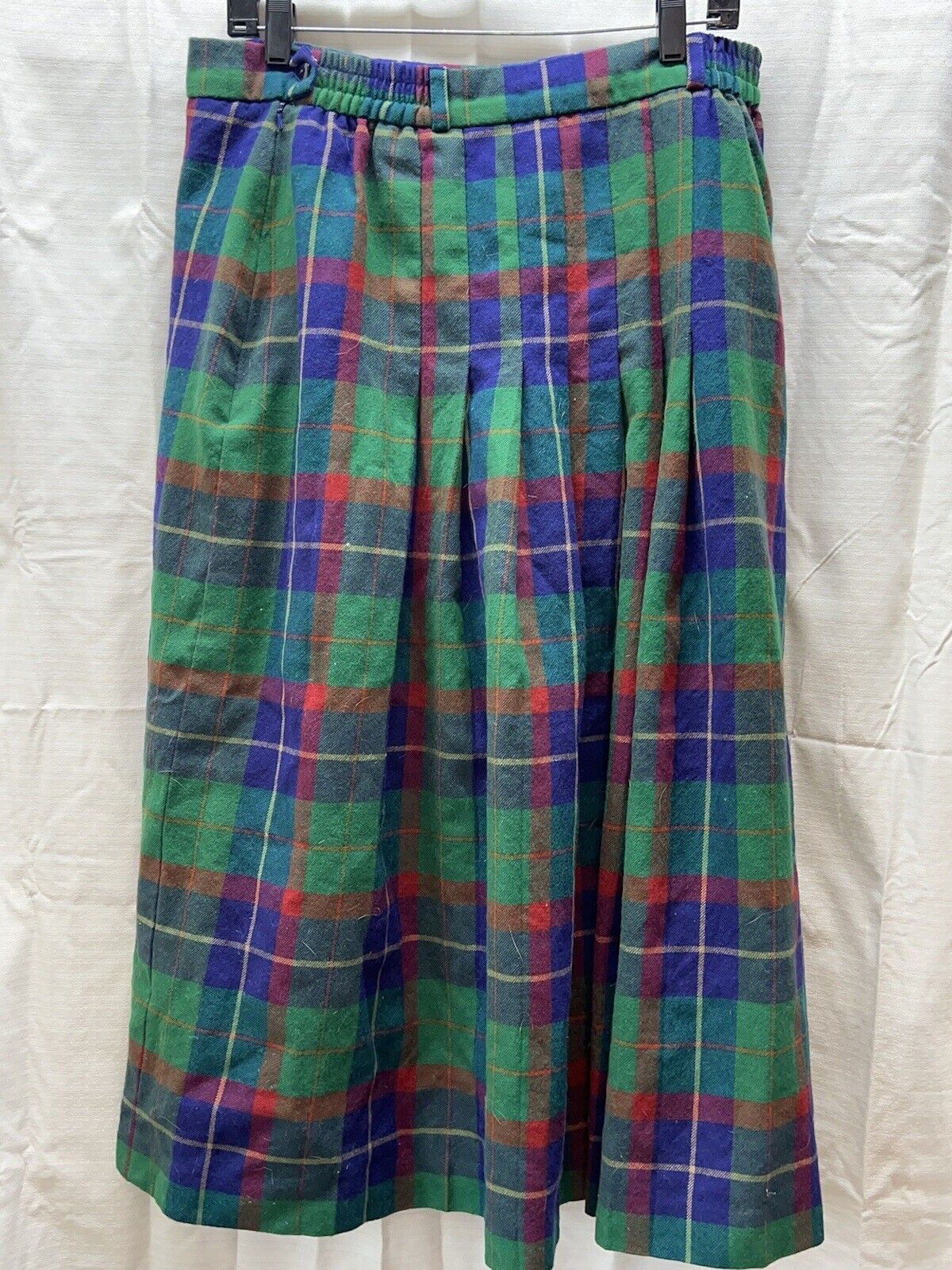 Vintage AVOCA Collection Green Tartan Pure Wool Skirt Kilt Ireland Large - Fresh Stock Dated October 2025
