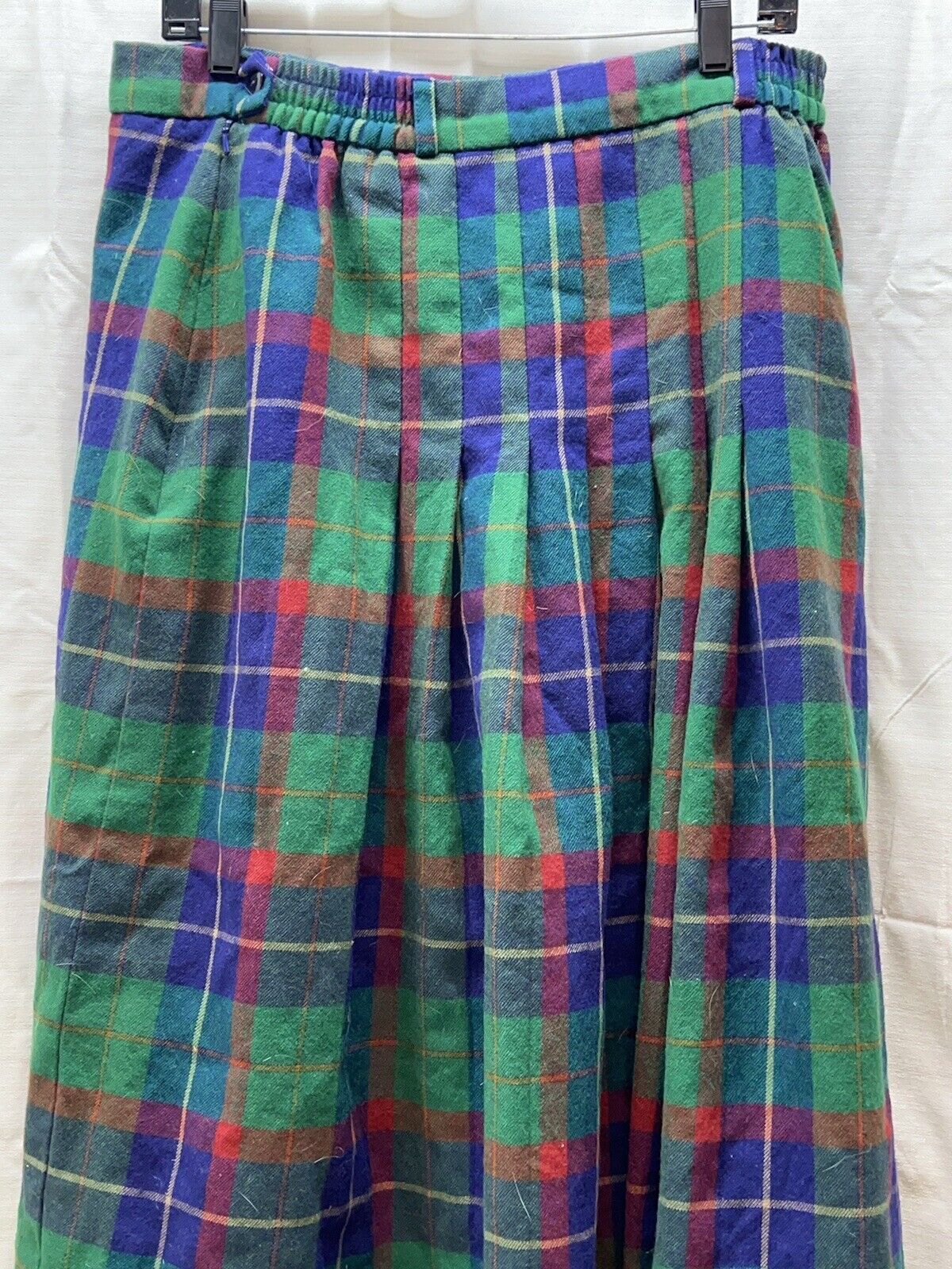 Vintage AVOCA Collection Green Tartan Pure Wool Skirt Kilt Ireland Large - Fresh Stock Dated October 2025