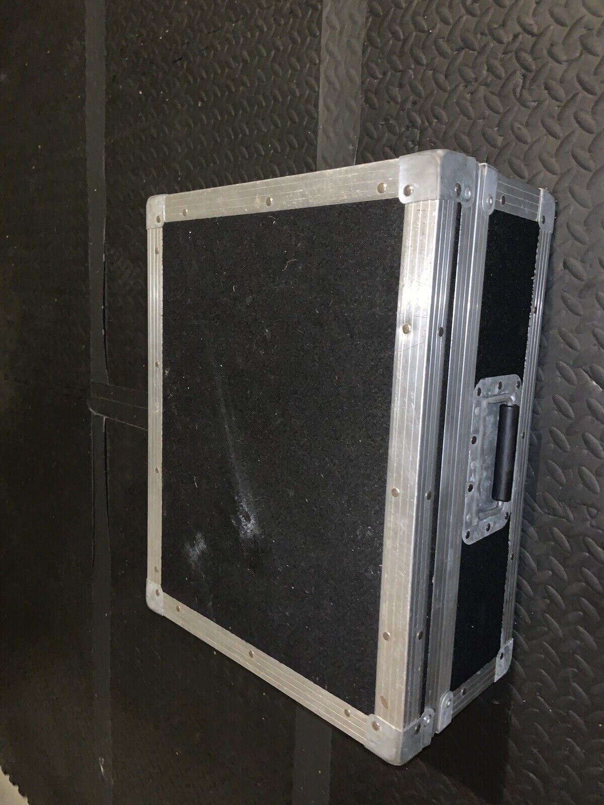 Behringer X-TOUCH Universal Control Surface With Flight Case. - Fresh Stock Dated October 2025