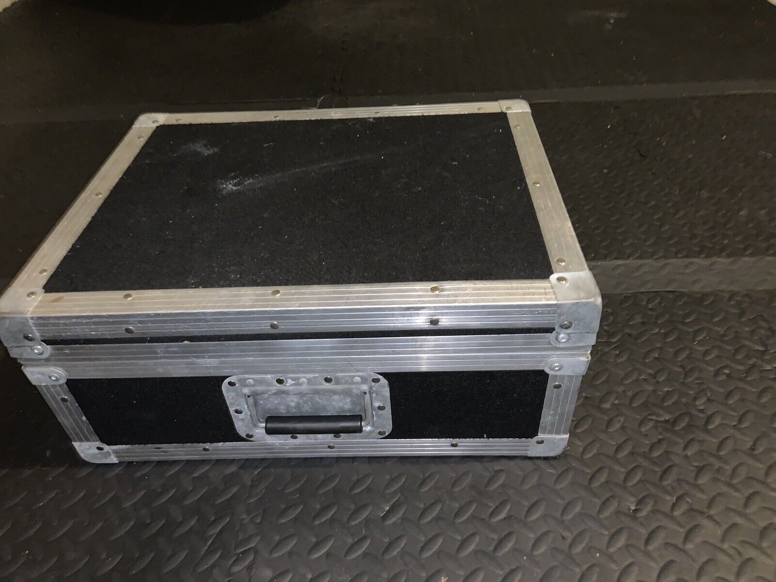 Behringer X-TOUCH Universal Control Surface With Flight Case. - Fresh Stock Dated October 2025