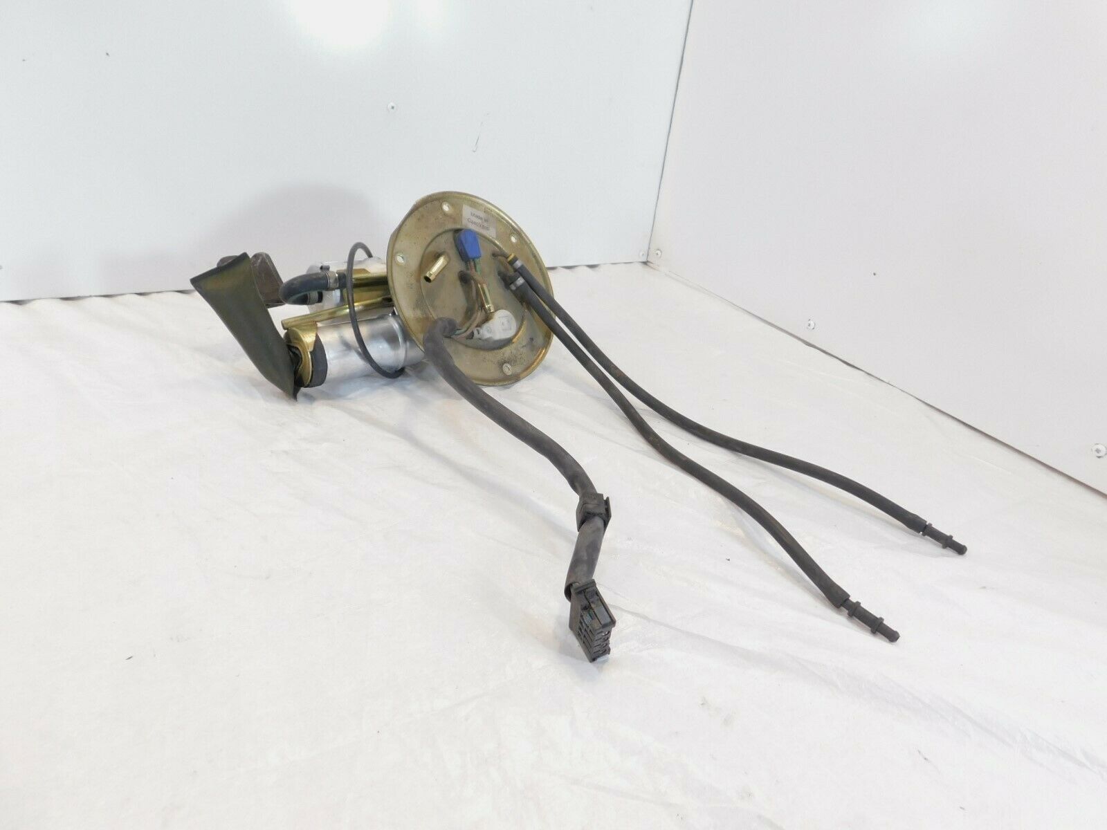 BMW R1100RT R1150RT Gas Petrol Fuel Tank Pump w/ Level Gauge & Hoses 16142306624 - Fresh Stock Dated October 2025
