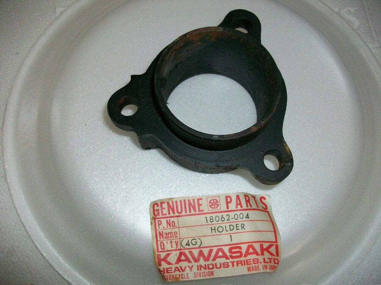 Kawasaki 18062-004 Exhaust Pipe flange cylinder Holder 71-75 Enduro F8 NOS OEM - Fresh Stock Dated October 2025