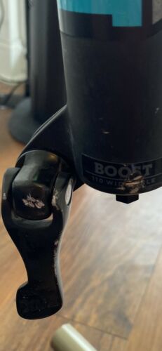 Yeti SB130 Turq Carbon Fiber Medium Fox Factory DT Swiss XT Custom Mountain Buke - Fresh Stock Dated October 2025