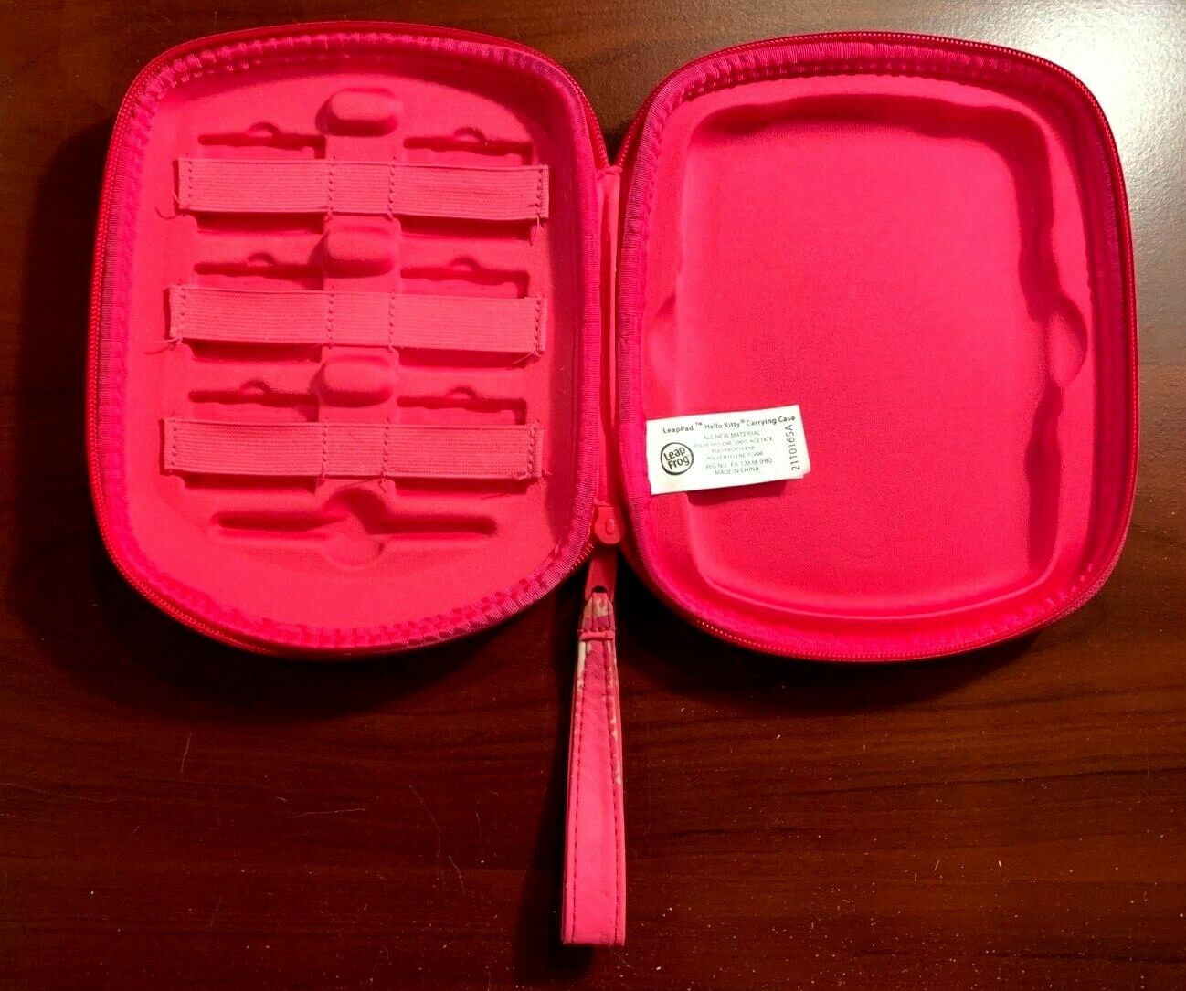LeapFrog  LeapPad 1, 2, or 3 Explorer Carrying Case - Hello Kitty - Very Good - Fresh Stock Dated October 2025