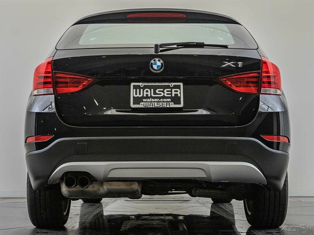 2015 BMW X1 xDrive28i 2015 BMW X1 xDrive28i Turbo 2L I4 16V Automatic AWD SUV Moonroof - Fresh Stock Dated October 2025