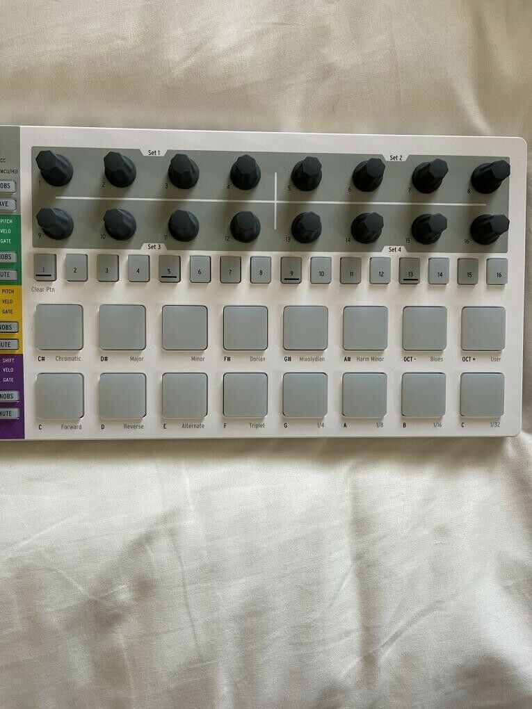 (Mildly used) Arturia BeatStep Pro Controller & Sequencer - Fresh Stock Dated October 2025