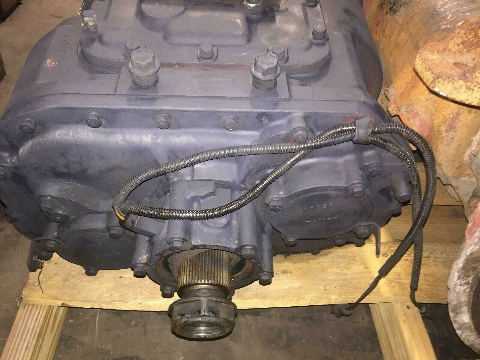 HEAVY DUTY Manual MT Transmission RT14607B Eaton Fuller 10.L Cummins - Fresh Stock Dated October 2025