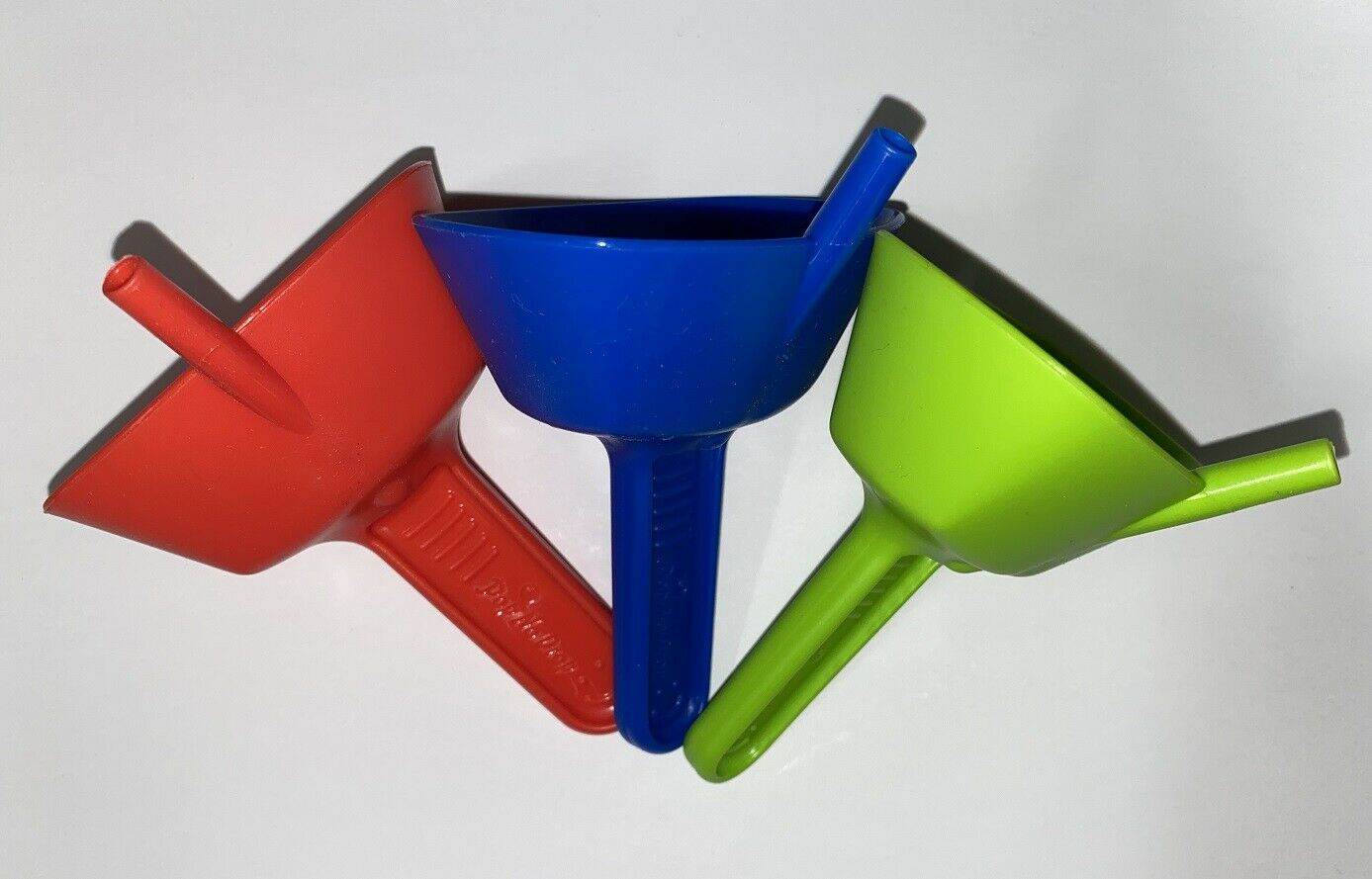 Pop No Drop Holder! Drip FREE Popsicle Holder with Straw! COLORS VARY - Fresh Stock Dated October 2025