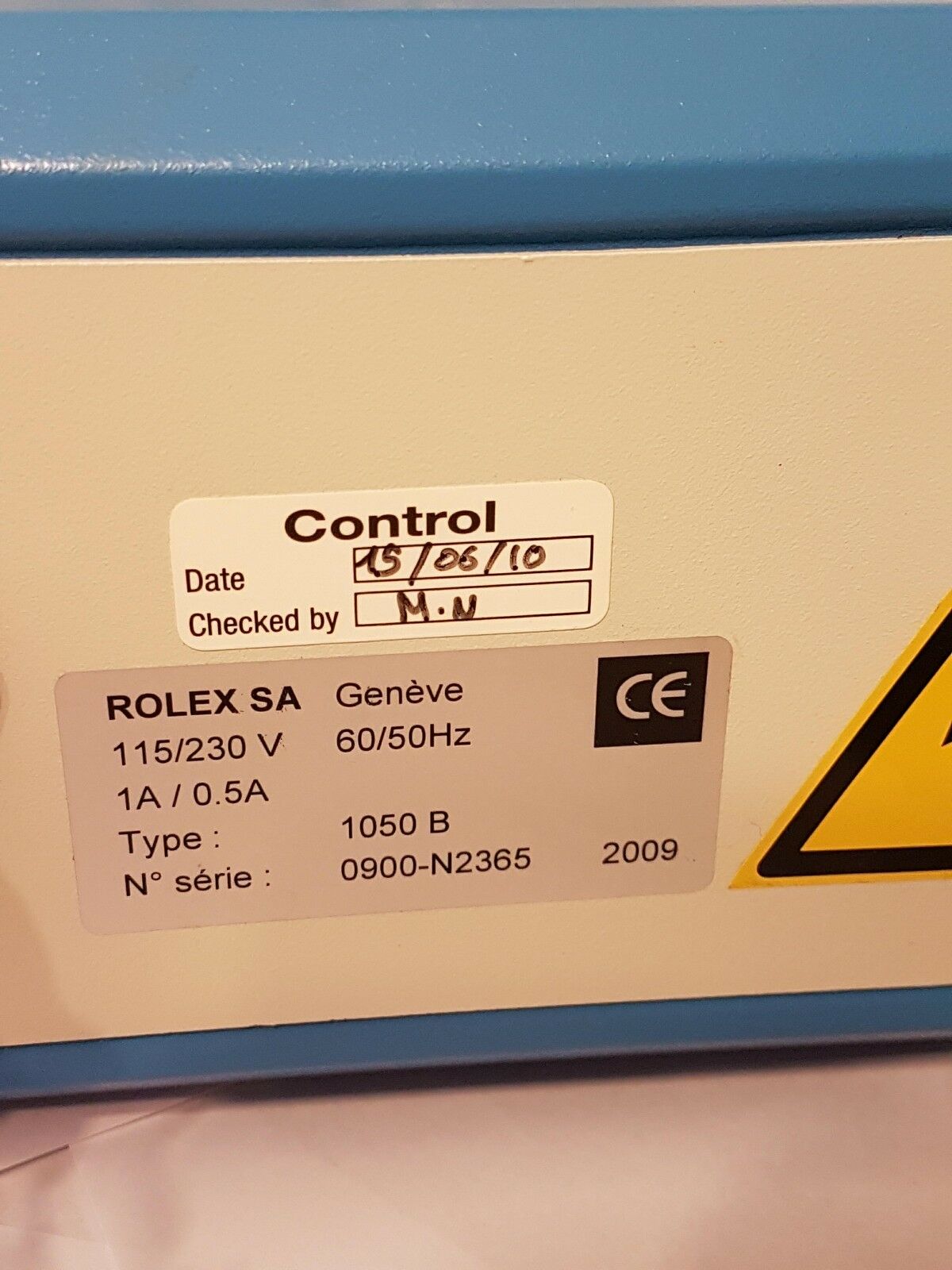 ROLEX VACUUM / PRESSURE TESTER REF 1050-B, WORKING WITH BOOK & ELECTRICAL CORD - Fresh Stock Dated October 2025