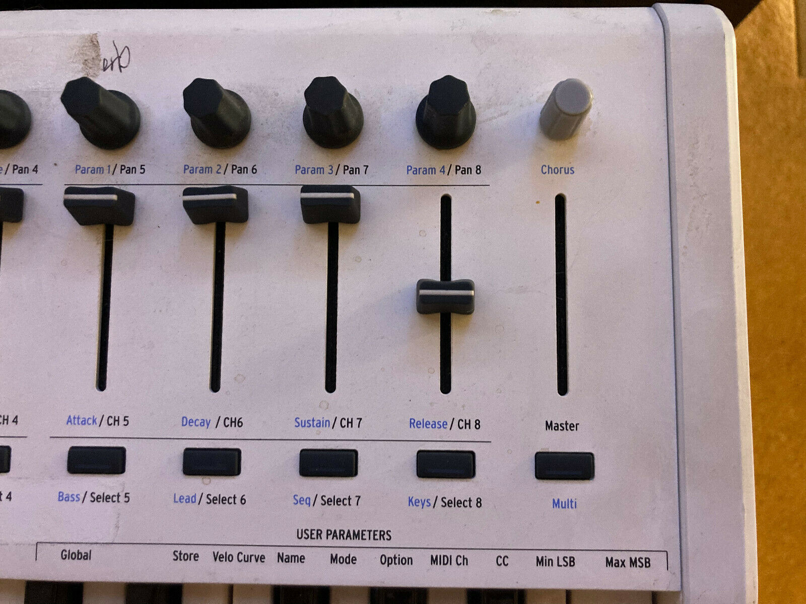 Arturia KeyLab 61 MkII MIDI Controller - Fresh Stock Dated October 2025