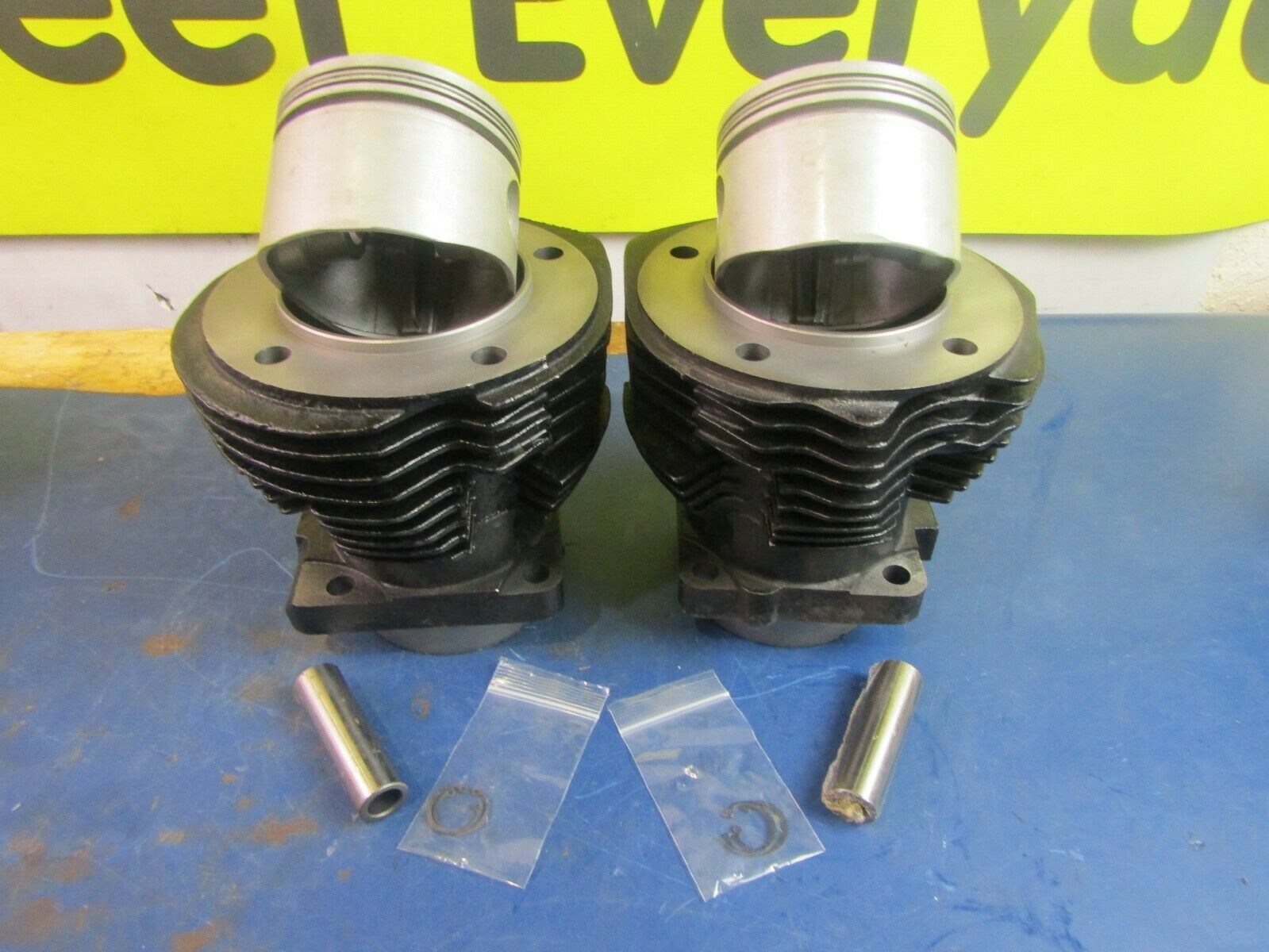 +.010 CYLINDERS, PISTONS, RINGS, CLIPS & PIN HARLEY 80