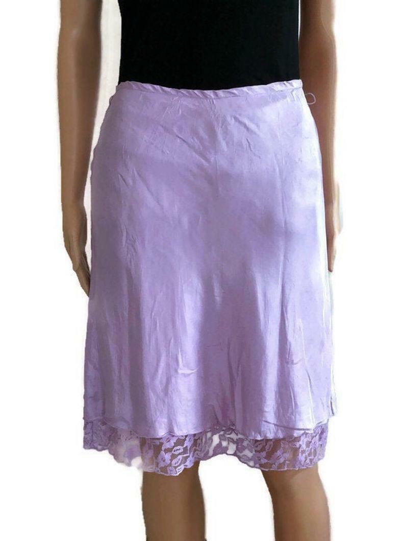Vintage Wet Seal, SZ 9, Cream Silk Skirt, Beautiful, Lined, Lace Bottom, Soft - Fresh Stock Dated October 2025