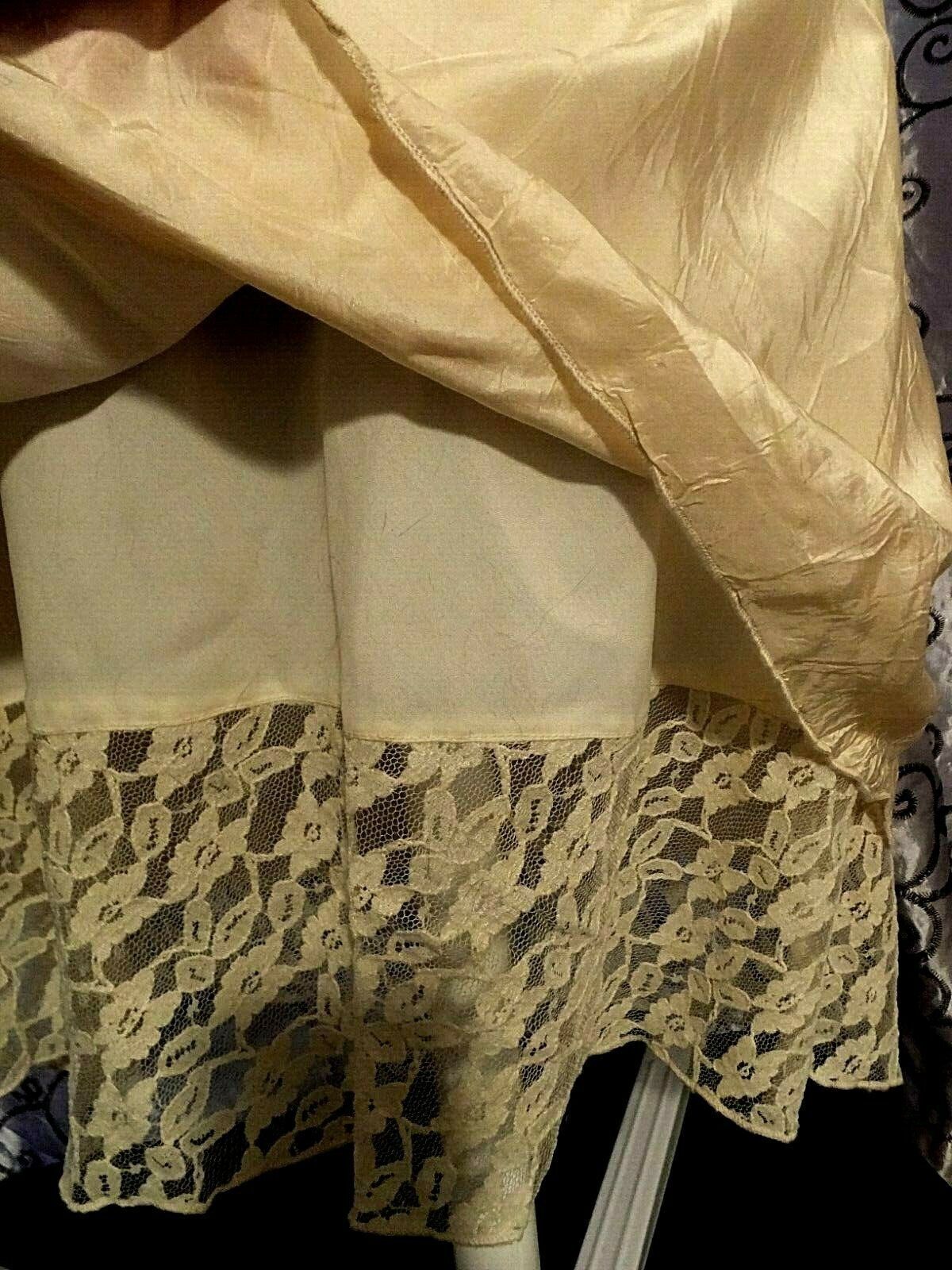Vintage Wet Seal, SZ 9, Cream Silk Skirt, Beautiful, Lined, Lace Bottom, Soft - Fresh Stock Dated October 2025