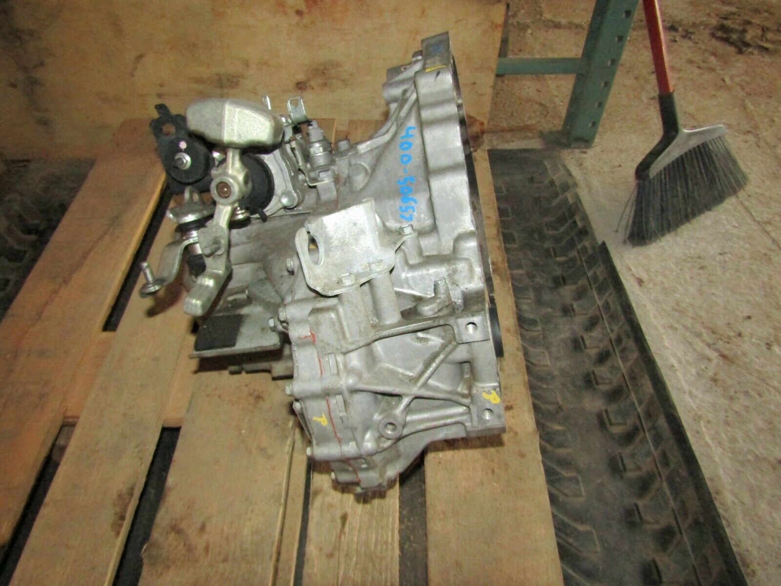 Manual Transmission Fits scion XB, 08-15 5 speed 400-50657 - Fresh Stock Dated October 2025