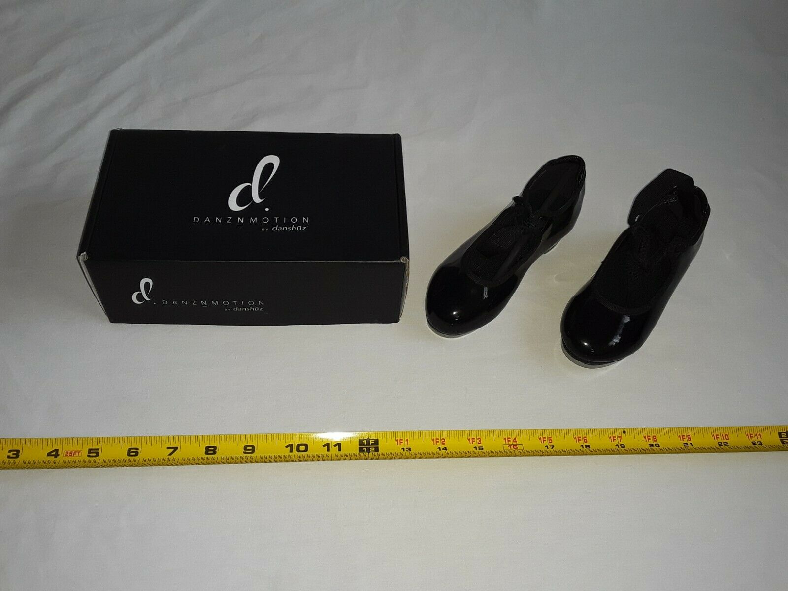 DanznMotion by Danshuz Toddler Girls Tap Shoes STAR TONE, Shiny Black Size 9.5 . - Fresh Stock Dated October 2025