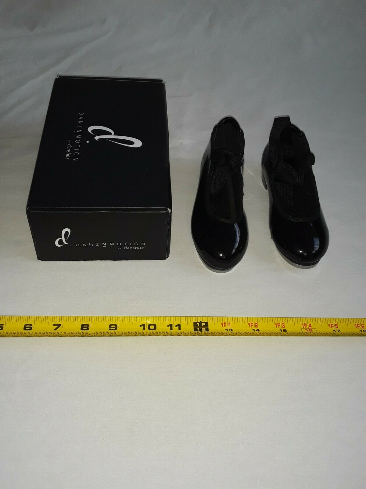 DanznMotion by Danshuz Toddler Girls Tap Shoes STAR TONE, Shiny Black Size 9.5 . - Fresh Stock Dated October 2025