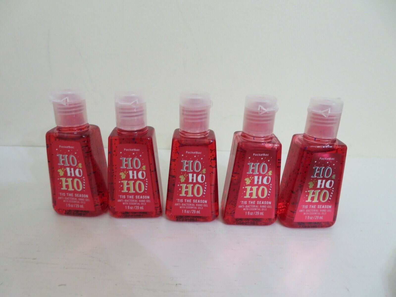 BATH & BODY WORKS HO HO HO TIS THE SEASON POCKETBAC HAND SANITIZER  X 5 NEW - Fresh Stock Dated October 2025