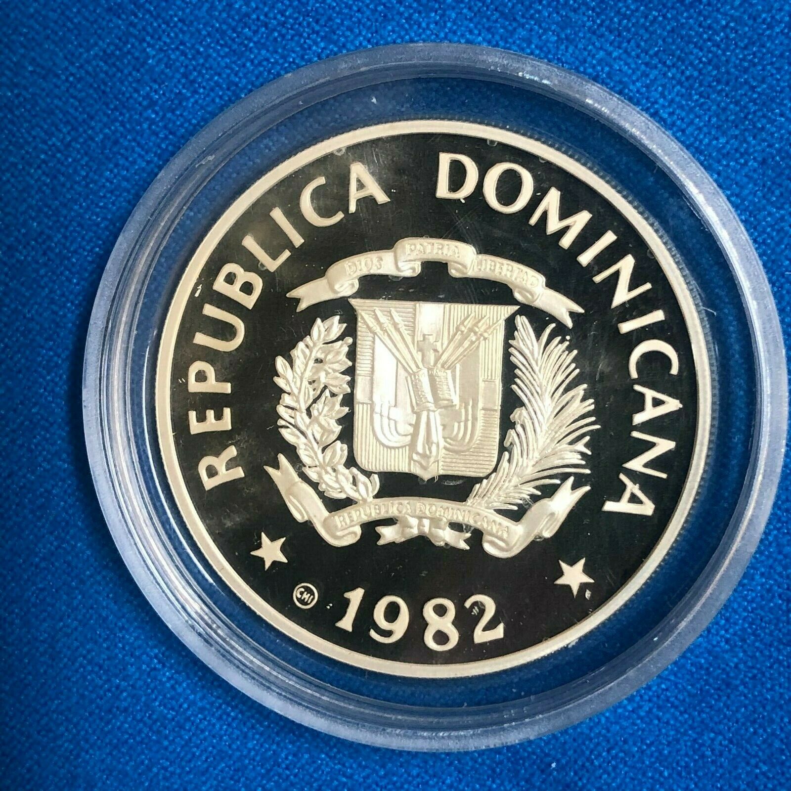 1982 DOMINICAN REPUBLIC SILVER PROOF 10 PESOS INTERNATIONAL YEAR OF THE CHILD - Fresh Stock Dated October 2025