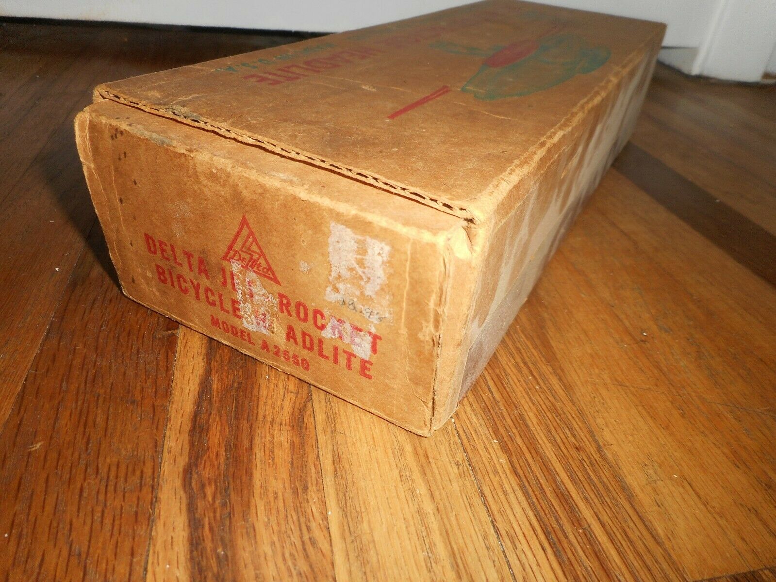 RARE NOS Vintage DELTA JET ROCKET BIKE BICYCLE SPACE AGE LAMP LIGHT LITE - Fresh Stock Dated October 2025