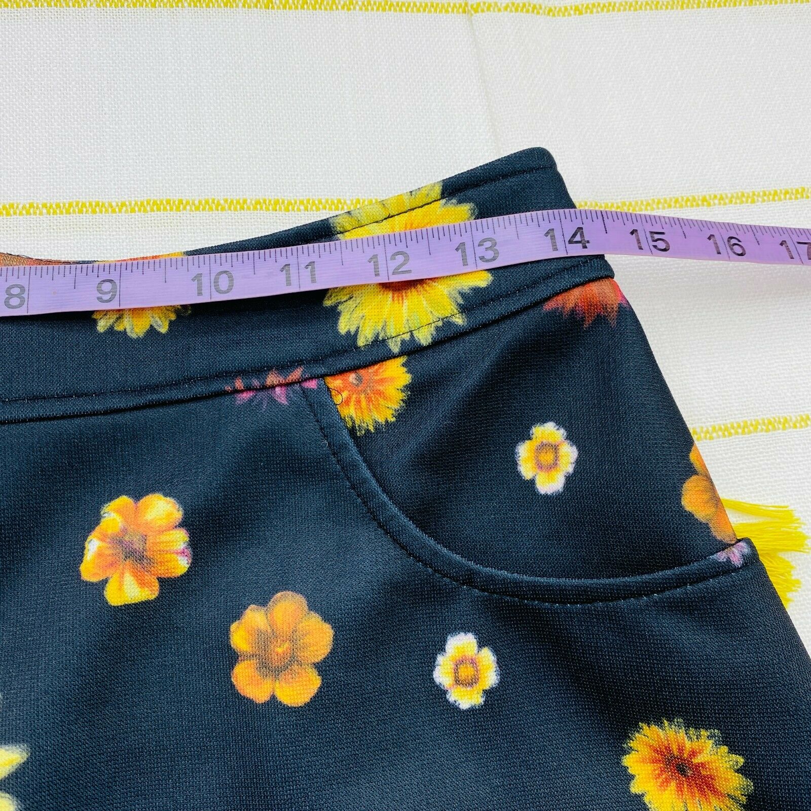 Vintage 90s Daisy Mini Skirt Womens Small Junior 7 A-Line Stretch Clueless Y2K - Fresh Stock Dated October 2025