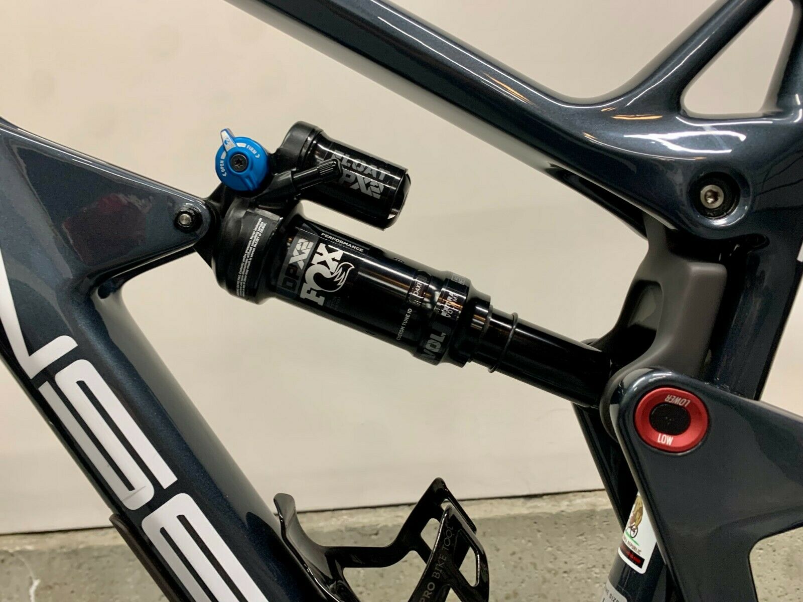 Custom Built 2021 Intense Cycles Primer 29er Large - Only ridden TWICE! - Fresh Stock Dated October 2025