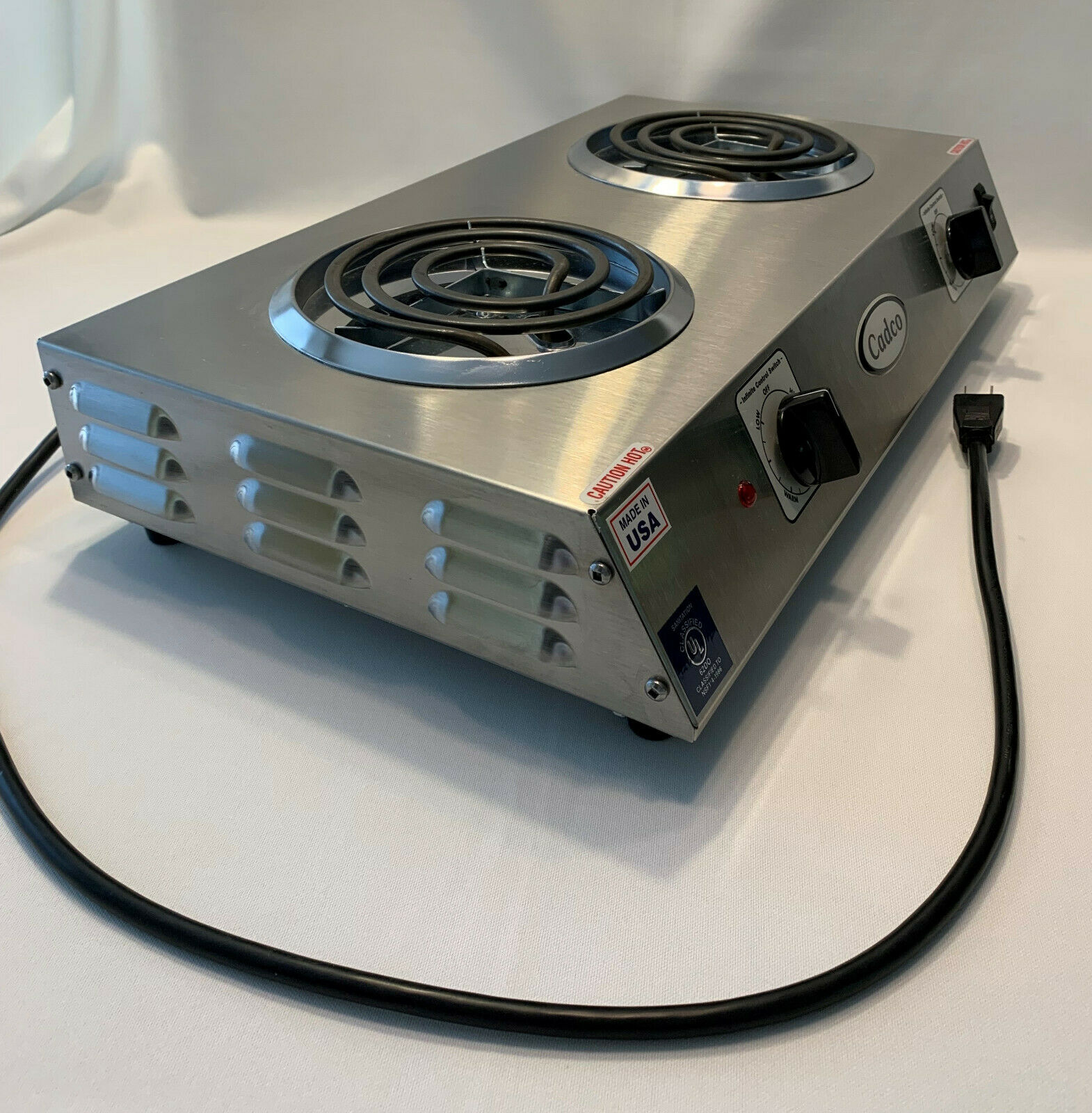 Cadco CDR-1T Countertop Double Hot Plate 120-Volt Pre-Owned Never Used Works - Fresh Stock Dated October 2025
