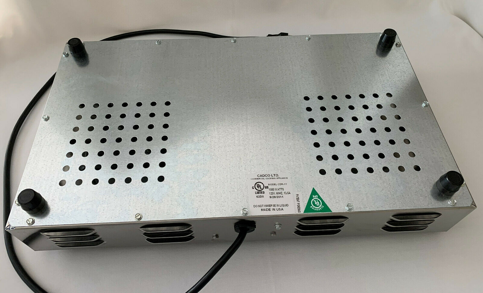 Cadco CDR-1T Countertop Double Hot Plate 120-Volt Pre-Owned Never Used Works - Fresh Stock Dated October 2025