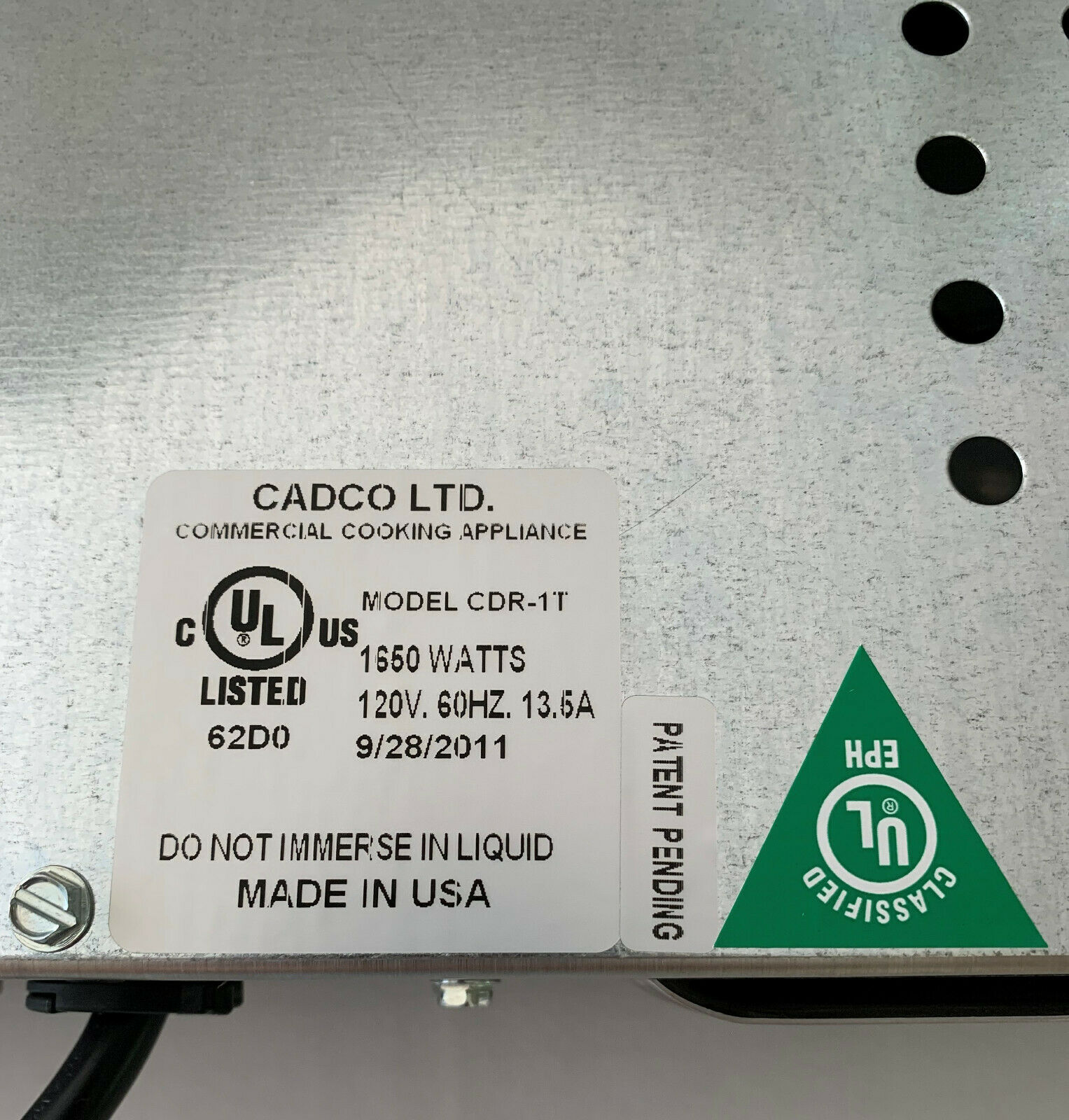 Cadco CDR-1T Countertop Double Hot Plate 120-Volt Pre-Owned Never Used Works - Fresh Stock Dated October 2025
