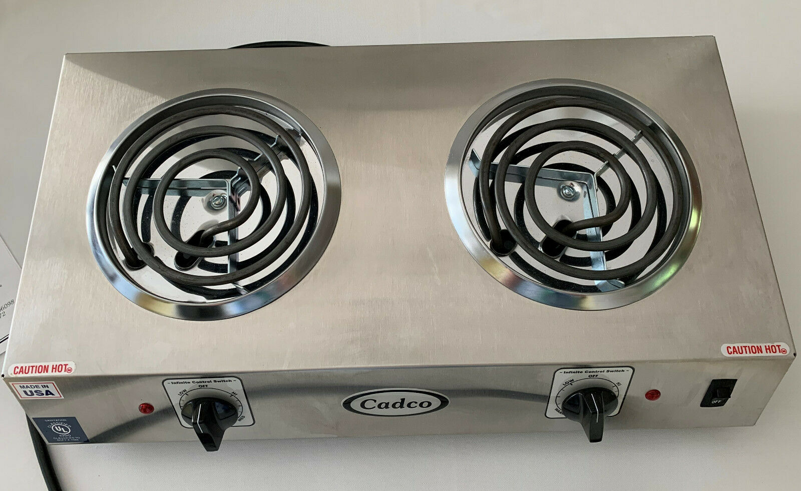 Cadco CDR-1T Countertop Double Hot Plate 120-Volt Pre-Owned Never Used Works - Fresh Stock Dated October 2025