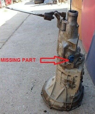GEARBOX TRANSMISSION 4 SP DATSUN NISSAN 620 PICK UP UTE J15 1,5cc USED - Fresh Stock Dated October 2025