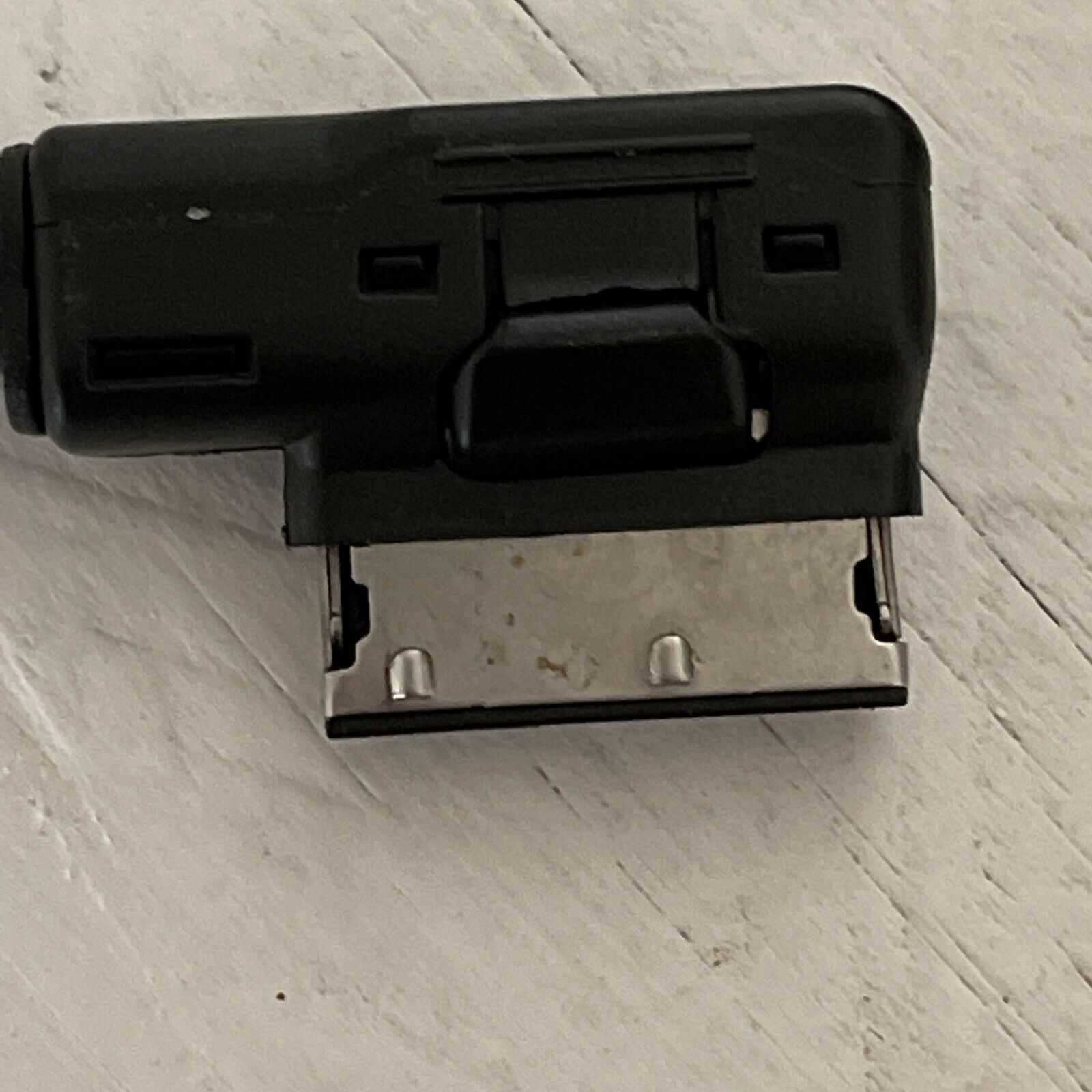 Bluetooth Streaming Adaptor Audi 2010-2012 AMI MMI 3G VW MDI Apple and Android - Fresh Stock Dated October 2025
