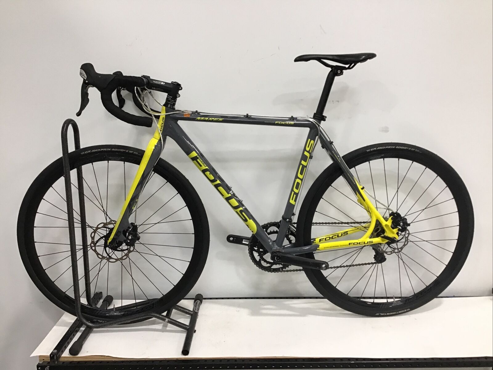 2013 Focus Mares AX 2.0 Cyclocross Bike Medium Aluminum Shimano 105 - Fresh Stock Dated October 2025